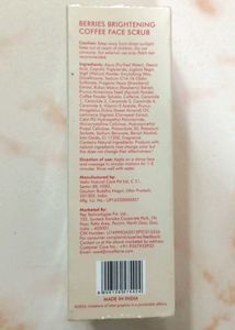 Caffeine Berries Brightening Coffee Face Scrub