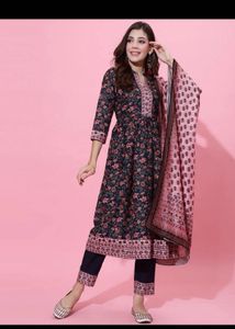 Beautiful Floral Kurta Set with Dupatta