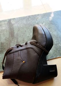 High Heels Ladies Boots