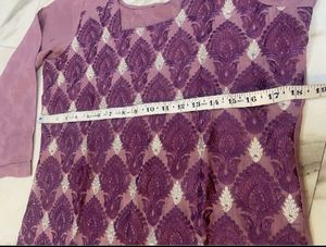 Elegant Mauve Embroidered Kurta Set