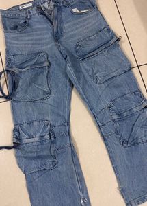Stylish Light Wash Cargo Jeans