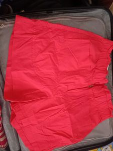 Red  Shorts kepri surprise gift free🎊