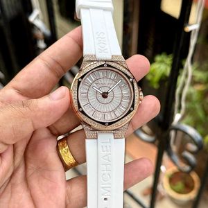 Michael Kors MK7248 Lennox Analog Watch for Women⬆