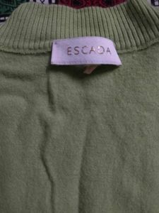 Light Green Sleeveless Turtleneck Sweater
