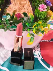 MyGlamm Manish Malhotra Soft Matte Lipstick - Blus