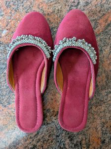 Maroon Juttis with Embellishment
