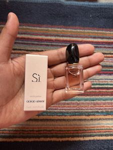 Giorgio Armani Si Eau de Parfum Miniature