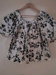 Chic Floral Print Puff Sleeve Top