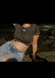 Stylish Cropped T-shirt H&M Zara