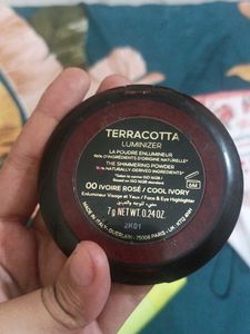 Guerlain highlighter
