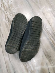 Volle Black Slip-On Shoes