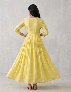 Elegant Yellow Shiny Kurta 💛 ☀️
