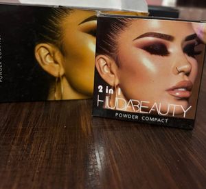 HUDA BEAUTY 2 in 1 Powder Compact