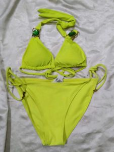 Neon Yellow Bikini Set 💚