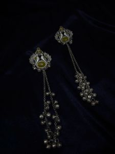 Kashmiri Oxidized Silver jhumka 💛🦚