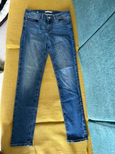 Levi's Women's Blue Skinny Jeans