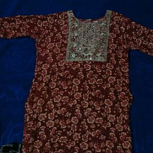 Embroidered Floral Kurta Set