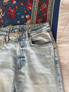 Light Wash Baggy Jeans