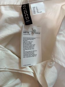 H&amp;M White Cropped Cargo Shirt