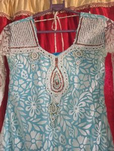 Stunning Blue Kurta with Intricate Detailing