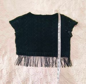 Very Amazing Curesia Crop Top
