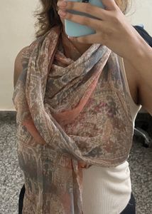 pink stall /scarf