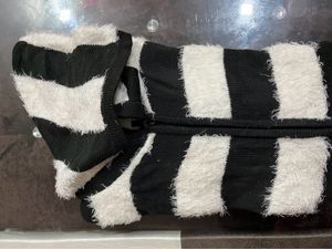 Women Furr Zipper