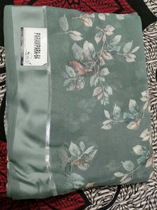 Elegant Floral Print Saree