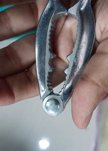 Walnut Pliers Nut Cracker