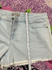 Vero Moda Designer Blue Shorts