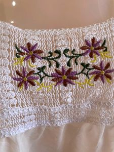 Embroidered floral Top