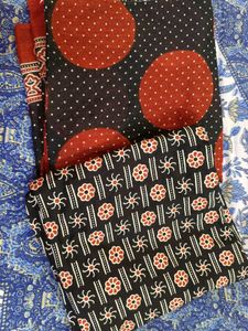 Elegant Red Paisley Print Kurta Set