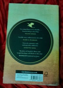 [FLAT ₹30 OFF] Fourth Wing Book