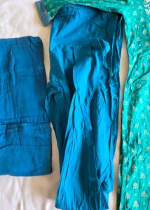 Teal Printed Kurta set with Embroidery
