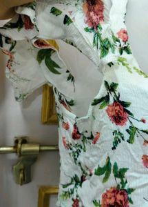 Floral Cold Shoulder Top