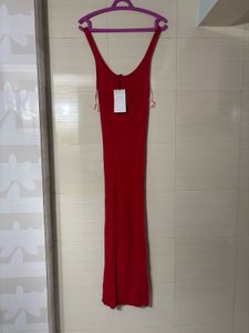 Stunning Red Ribbed Bodycon Midi Dress