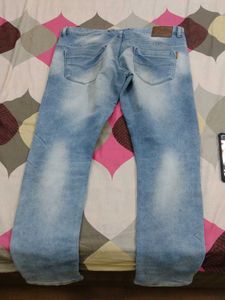 Light Wash Denim Jeans