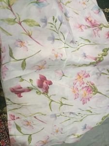 Floral Pattern double bedsheet 2 pillow covers