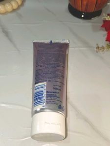 Nivea Luminous EvenGlow Whip Cleansing Foam