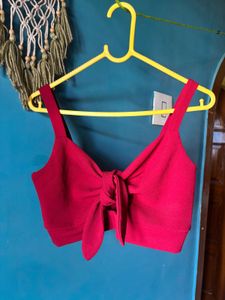 Chic Knot Front Crop Top