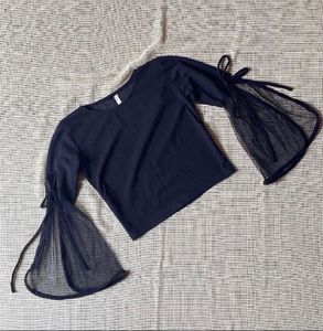Chic Mesh Sleeve Top