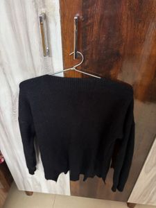 Cozy Black V-Neck Sweater