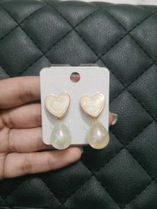 buy 1 get 4 FREE 🥰 Heart Shaped Earrings