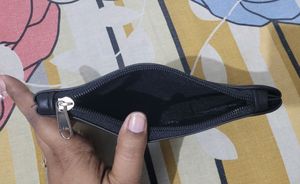 Small Black Pouch/Purse By Smytten
