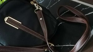 Chic Black Crossbody Bag