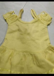 Adorable Yellow Dresses for Baby Girls