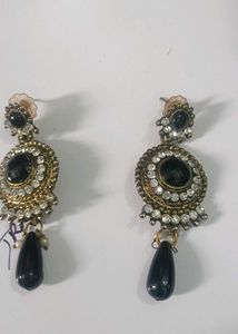 Black & Gold Antique-Finish Kundan Drop Earrings