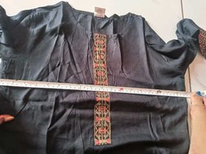 Beautiful Kurta Set with red Dupatta(new)