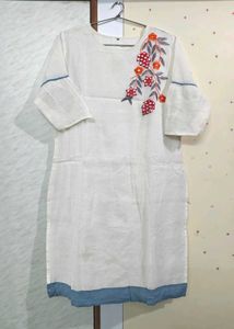 White Embroidered Kurta 💮