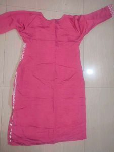 Beautiful Pink Embroidered Kurta